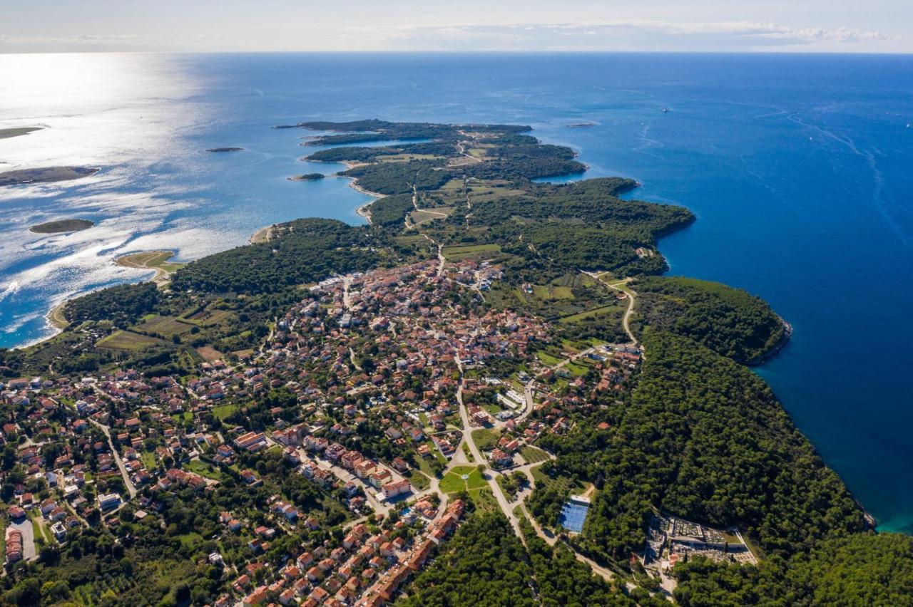 Studio Apartman Premantura Lägenhet Exteriör bild