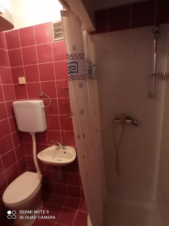 Studio Apartman Premantura Exteriör bild
